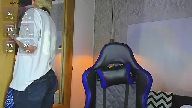 VladHellsing4 online show from February 5, 2026, 2:46 pm