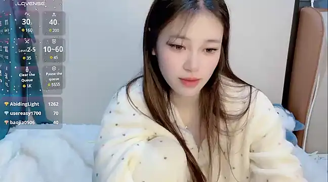 Snapshot of Barbie-168 chatting on January 8, 2025, 12:47 pm Barbie-168 online show from January 8, 2025, 12:47 pm