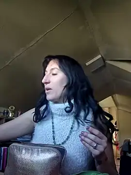 Snapshot of Afrania chatting on September 29, 2025, 12:22 pm Afrania online show from September 29, 2025, 12:22 pm