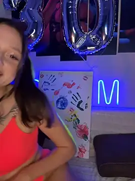 Kimsweet7 online show from September 21, 2025, 5:40 pm