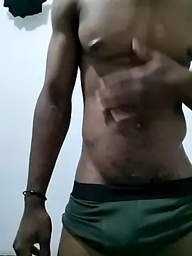 yungbigd online show from October 26, 2025, 8:42 pm