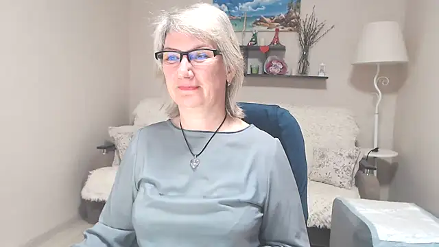 FleurMays online show from June 2, 2026, 8:58 am