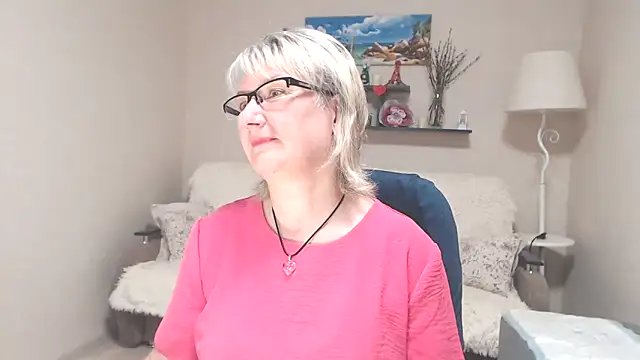 FleurMays online show from June 14, 2026, 6:14 am