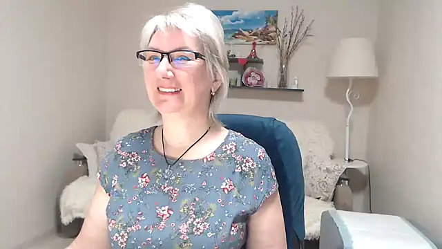 FleurMays online show from March 12, 2026, 3:23 am