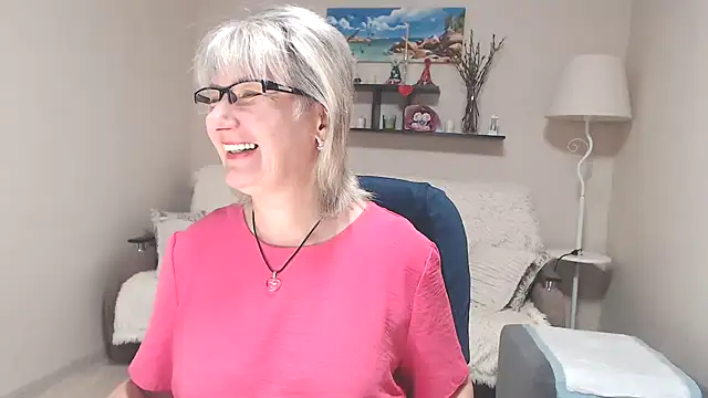 FleurMays online show from July 10, 2026, 6:46 am