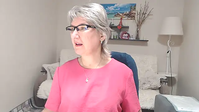 FleurMays online show from November 16, 2025, 3:44 am