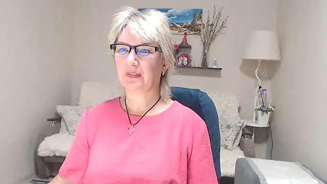 FleurMays online show from October 1, 2025, 3:55 am