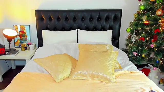 Goddess Squirt  online show from December 20, 2025, 5:32 am