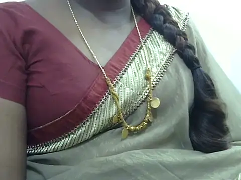 Snapshot of Hot_akshara chatting on September 19, 2025, 2:43 pm Hot akshara online show from September 19, 2025, 2:43 pm