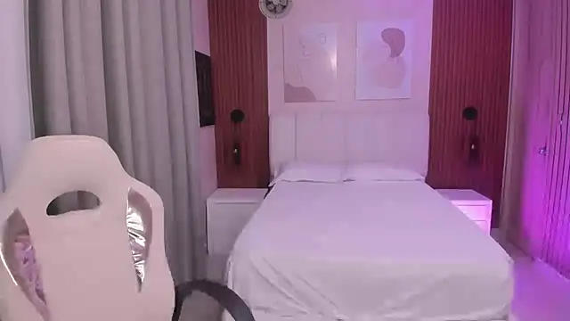 Leah Sweetie online show from September 26, 2025, 10:00 am