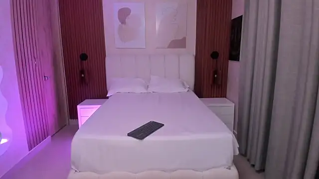 Leah Sweetie online show from October 24, 2025, 10:14 am