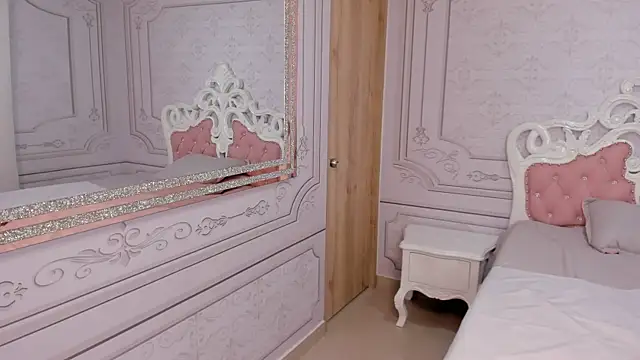 Leah Sweetie online show from March 6, 2025, 2:40 pm