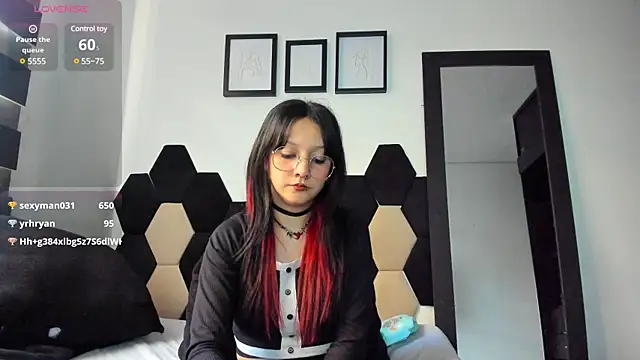 Maki Zein online show from January 29, 2025, 6:28 pm