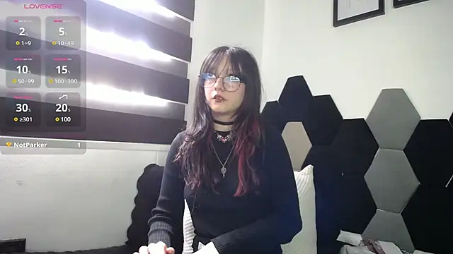 Maki Zein online show from March 7, 2025, 1:18 pm