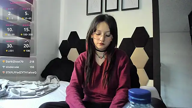 Maki Zein online show from January 30, 2025, 5:28 pm