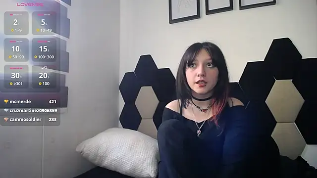 Maki Zein online show from February 19, 2025, 7:26 pm