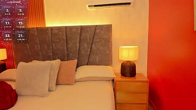 Snapshot of Ada__lee_ chatting on September 27, 2025, 1:23 am Ada lee online show from September 27, 2025, 1:23 am