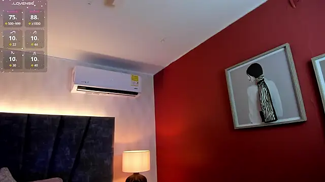 Snapshot of Ada__lee_ chatting on October 15, 2025, 1:26 am Ada lee online show from October 15, 2025, 1:26 am