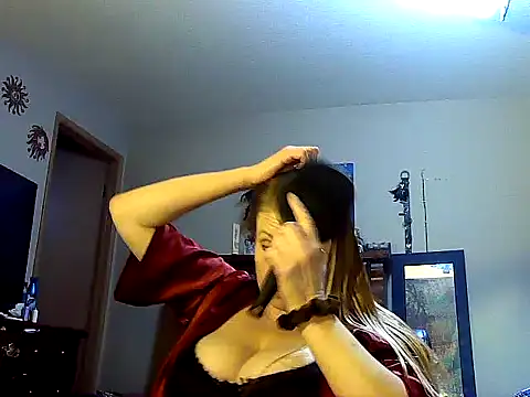 lilyhornyhousewife online show from January 31, 2025, 2:04 am
