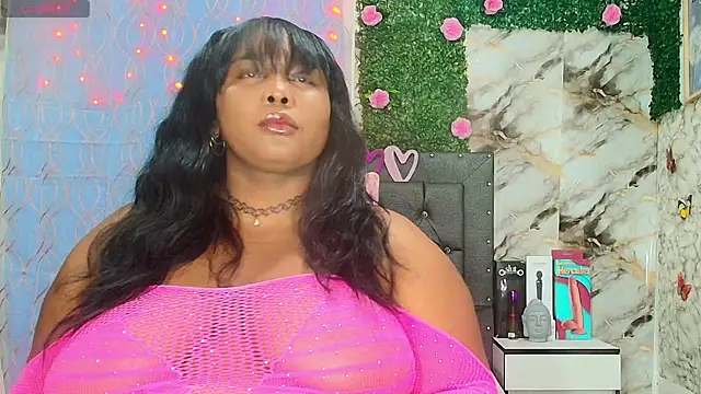 Snapshot of ebony_544 chatting on October 7, 2025, 3:29 am ebony 544 online show from October 7, 2025, 3:29 am