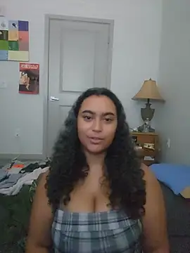 cinnaminnie online show from July 22, 2026, 10:56 pm
