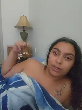 cinnaminnie online show from July 10, 2026, 8:53 pm