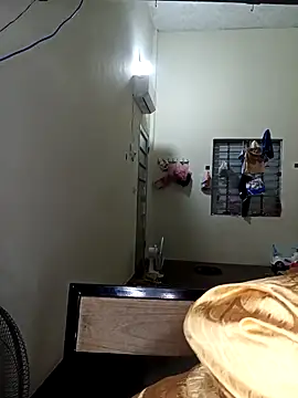 Snapshot of Thomgdee chatting on September 19, 2025, 7:23 am Thomgdee online show from September 19, 2025, 7:23 am