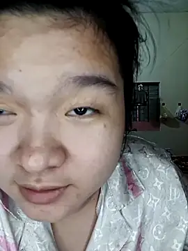 Snapshot of Thomgdee chatting on October 29, 2025, 6:45 am Thomgdee online show from October 29, 2025, 6:45 am