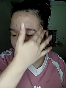 Snapshot of Thomgdee chatting on October 15, 2025, 12:53 am Thomgdee online show from October 15, 2025, 12:53 am