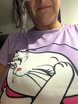 anastasia and jordan online show from January 8, 2026, 10:43 am