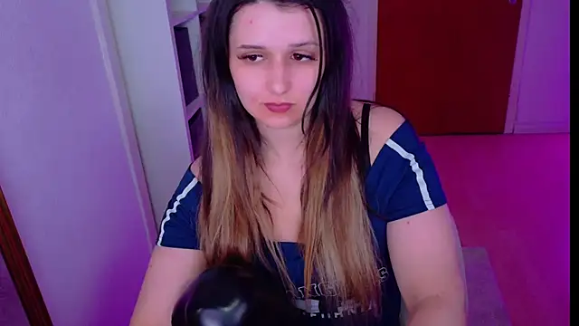 jenna-sxy19 online show from September 19, 2025, 5:17 pm