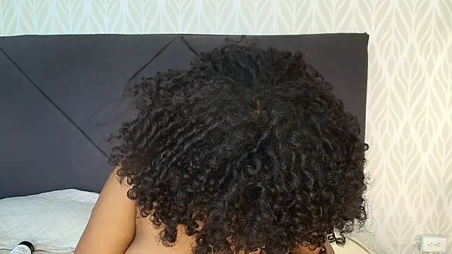 nataly velez online show from March 22, 2025, 4:37 pm