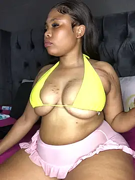 Anaelle24 online show from January 27, 2025, 8:18 am