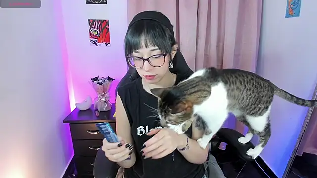 indra cam online show from October 9, 2025, 2:56 am