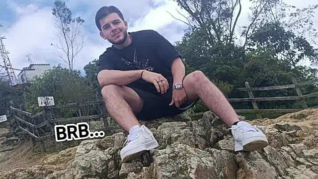 Snapshot of danielclarton1 chatting on October 27, 2025, 10:54 pm danielclarton1 online show from October 27, 2025, 10:54 pm