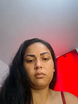 Snapshot of Mily_pao1 chatting on September 15, 2025, 3:23 pm Mily pao1 online show from September 15, 2025, 3:23 pm
