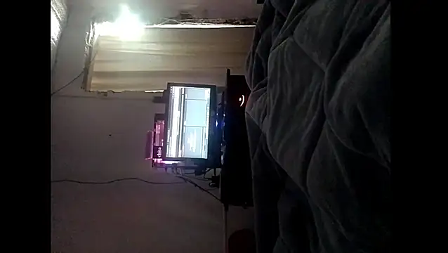 Snapshot of Xtrem3HARDxxx chatting on October 15, 2025, 12:46 pm Xtrem3HARDxxx online show from October 15, 2025, 12:46 pm