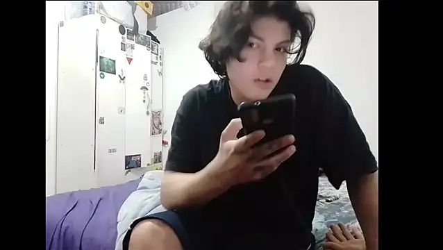 Snapshot of Xtrem3HARDxxx chatting on September 27, 2025, 12:28 am Xtrem3HARDxxx online show from September 27, 2025, 12:28 am