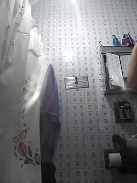 Snapshot of Xtrem3HARDxxx chatting on September 29, 2025, 11:10 pm Xtrem3HARDxxx online show from September 29, 2025, 11:10 pm