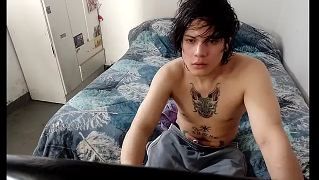 Snapshot of Xtrem3HARDxxx chatting on October 3, 2025, 7:04 pm Xtrem3HARDxxx online show from October 3, 2025, 7:04 pm