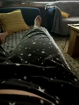 monikaas online show from October 16, 2025, 3:20 pm