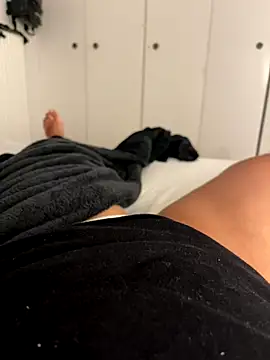 monikaas online show from October 1, 2025, 9:29 pm