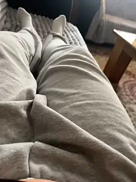 monikaas online show from October 20, 2025, 8:04 am