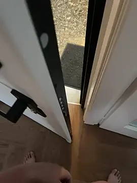 monikaas online show from September 22, 2025, 7:47 am