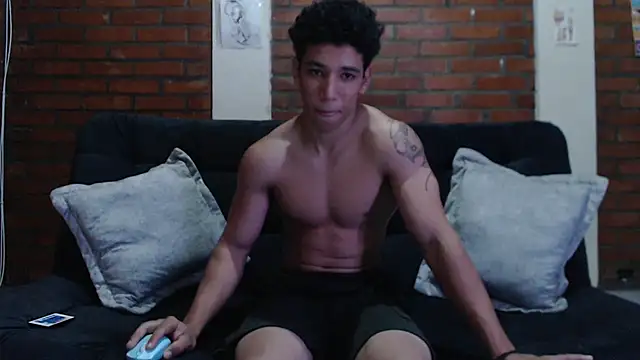ethan noir online show from December 6, 2024, 3:02 am