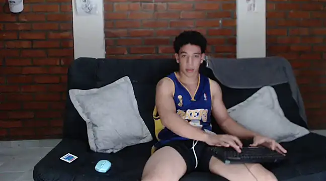 ethan noir online show from December 23, 2024, 11:17 pm