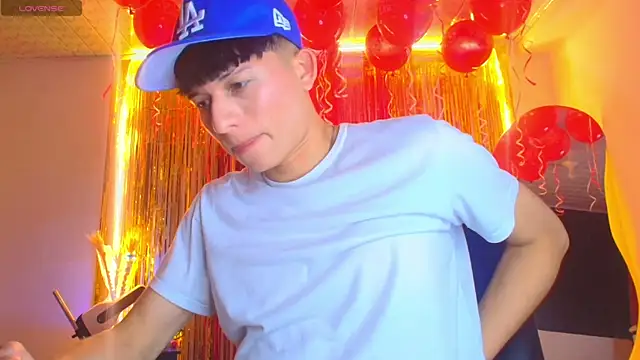 bryamer 19 online show from September 25, 2025, 8:31 am