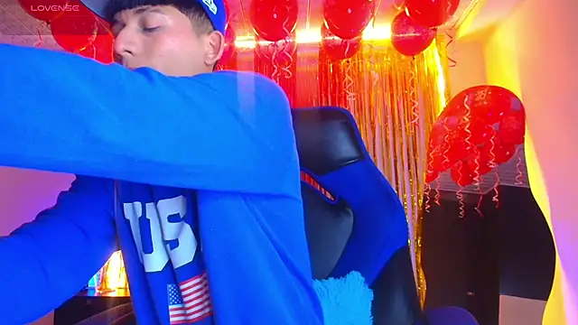 bryamer 19 online show from September 10, 2025, 1:15 am