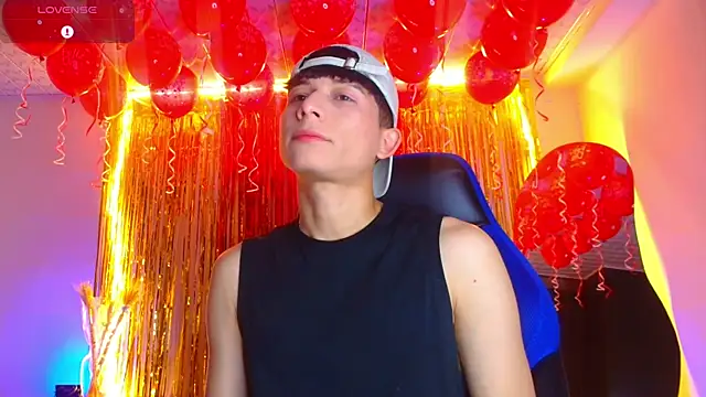 bryamer 19 online show from September 15, 2025, 2:12 am