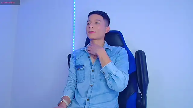 bryamer 19 online show from February 8, 2025, 2:15 am